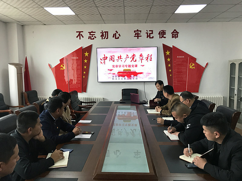 5张宏达.JPG