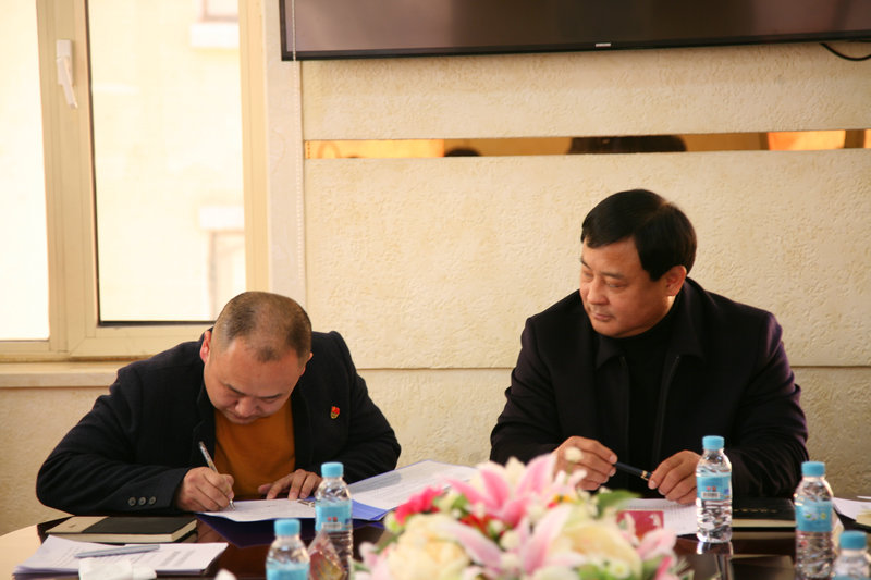 与设计队.JPG