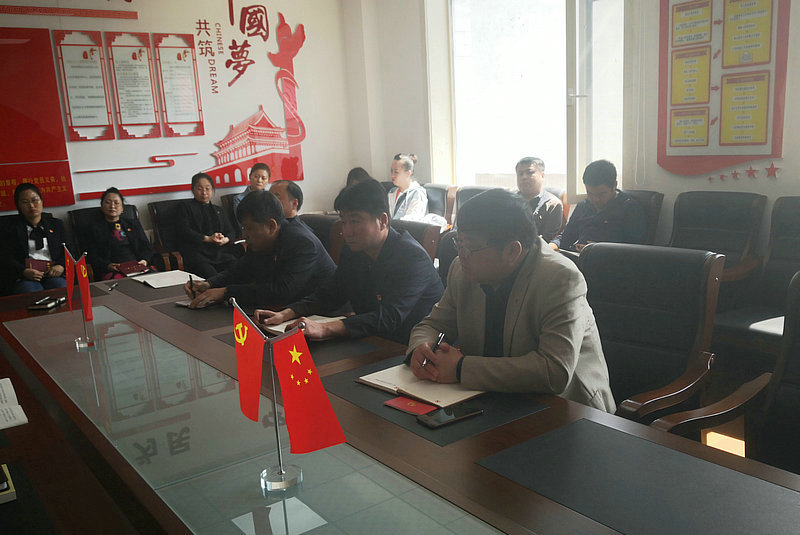3杨斌专员.jpg